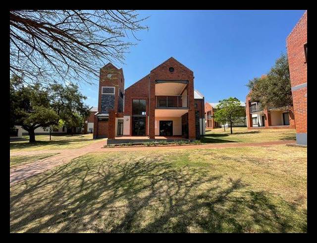 2 BEDROOM APARTMENT FOR SALE IN AUCKLAND PARK